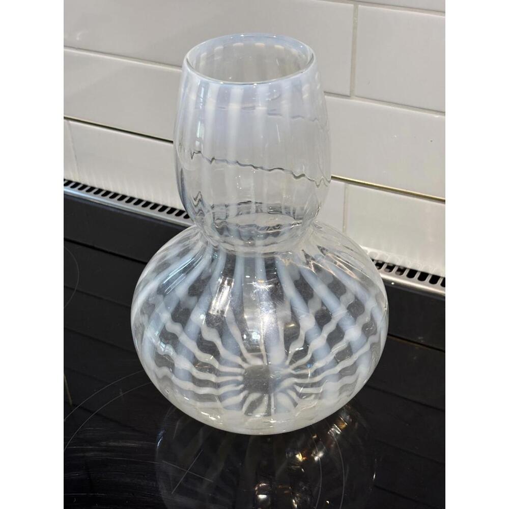 Vintage Murano Mouth-Blown Art Glass Vase 60s-70s Opalescent Ribbon Band Pattern